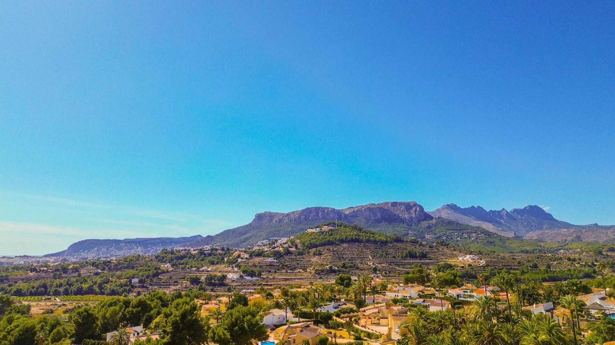 Nicole - Plusholidays Calpe